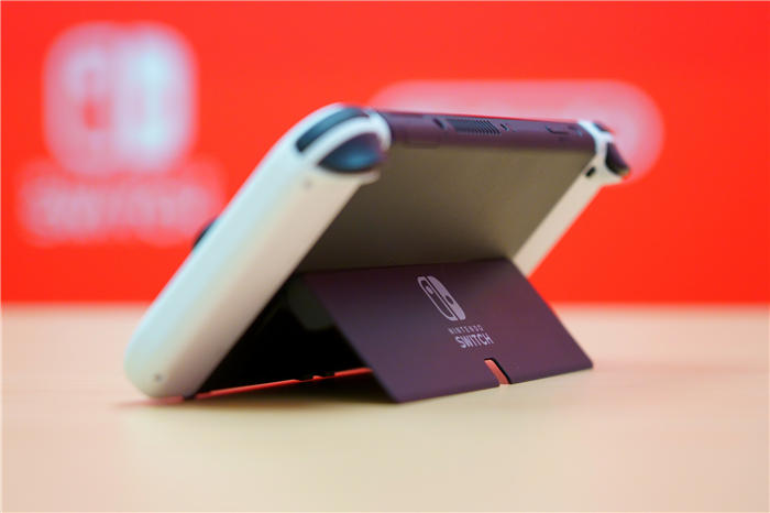 电玩疯新型 OLED 款式 Nintendo Switch 主机大揭密 十五大变更点一次告诉你知！ ...